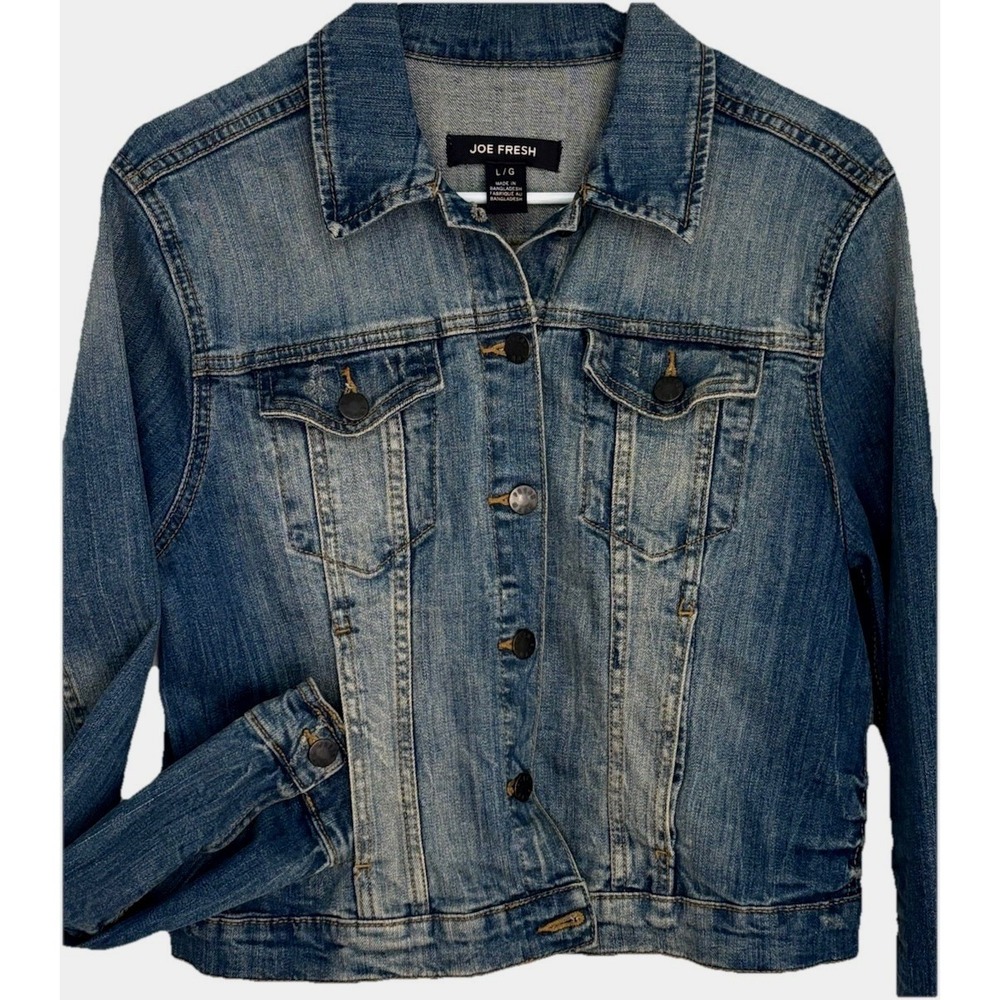Joe Fresh Womens Denim Jacket Medium Wash Blue Trucker Jean Coat Size Large - Picture 2 of 13